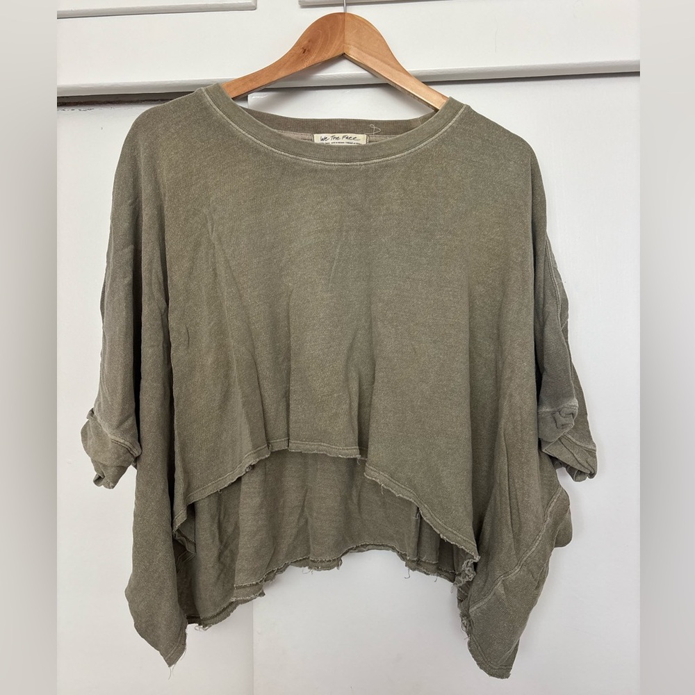 We The Free CC Tee Olive Green Size XS